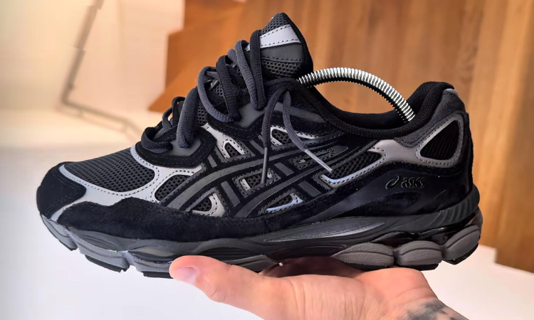 Asics Schnürsenkel Schwarz