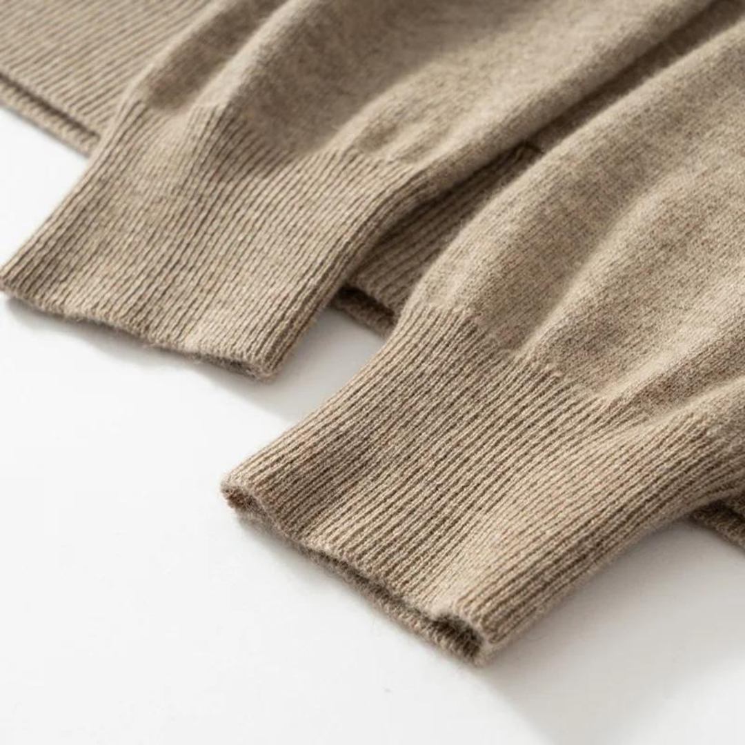 100% Cashmere Hooded Weste